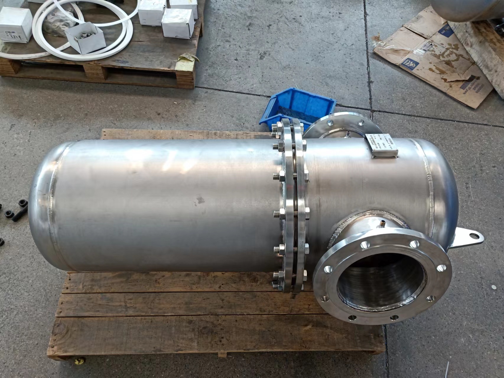 工業(yè)級(jí)壓縮空氣精密過(guò)濾器